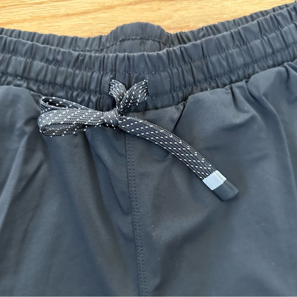Fabletics Black Drawstring Waist Pull On Shorts S… - image 3